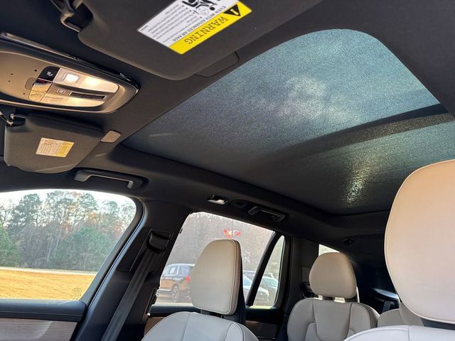2026 Volvo XC90 Plus - Photo 27