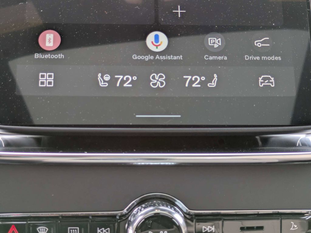 2026 Volvo XC90 Plus - Photo 27