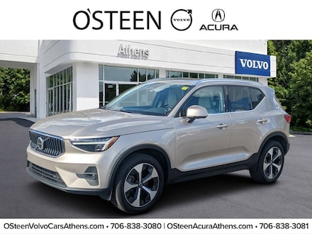 2024 Volvo XC40 B5 Plus Bright SUV