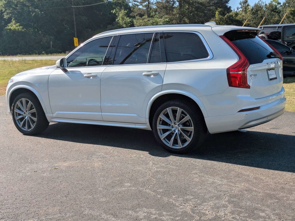 Used 2022 Volvo XC90 T6 AWD Momentum 7 Seater SUV