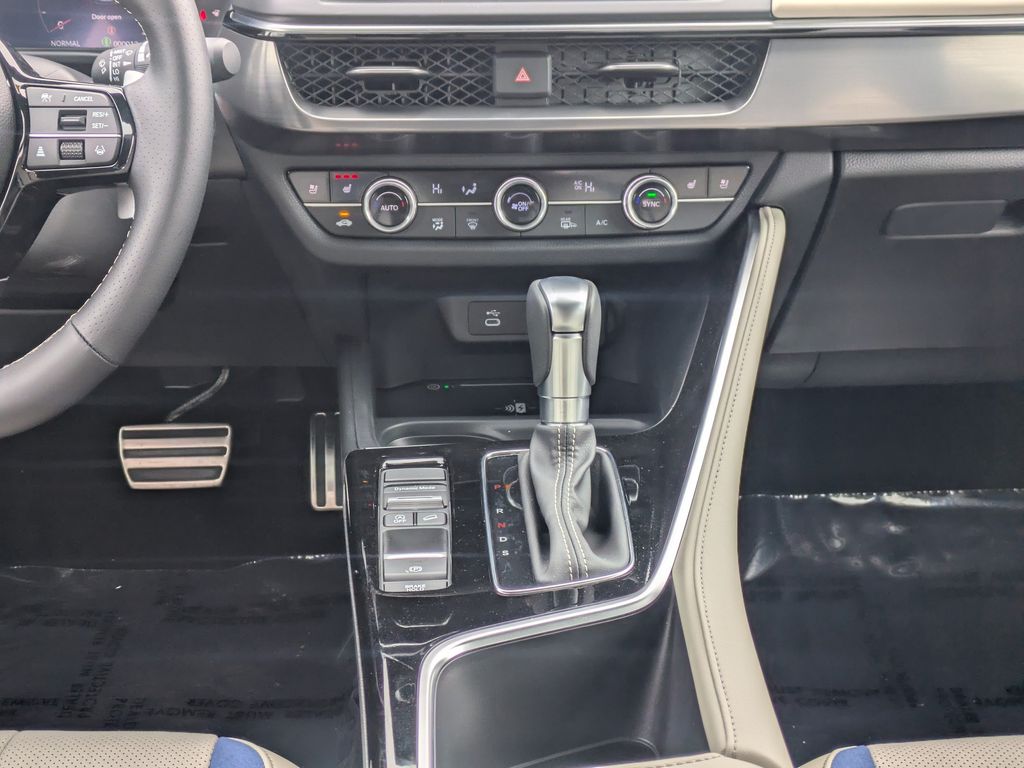 2025 Acura ADX A-Spec Package - Photo 19