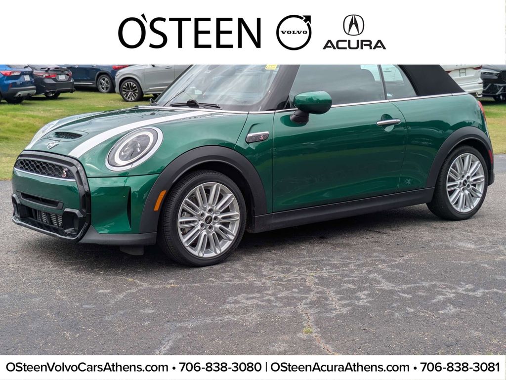 2024 MINI Convertible Cooper S's photo