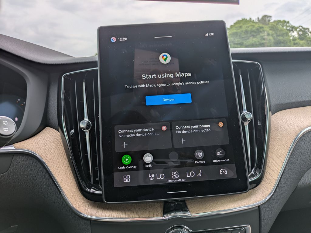 2026 Volvo XC60 Plus - Photo 24