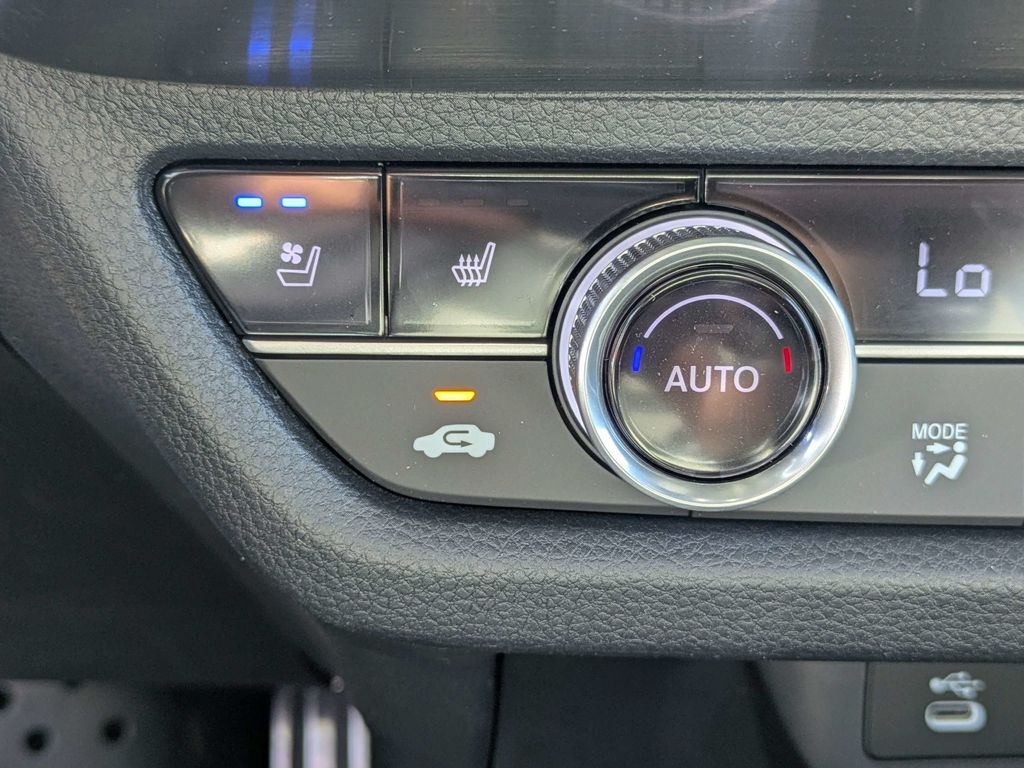 2025 Acura ADX A-Spec Package - Photo 24