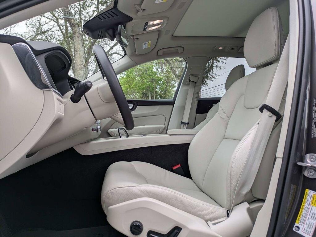 Used 2024 Volvo XC60 B5 Plus Dark SUV
