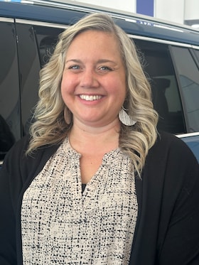 Staff member Ashley Steadman from ID_e1a10147a403