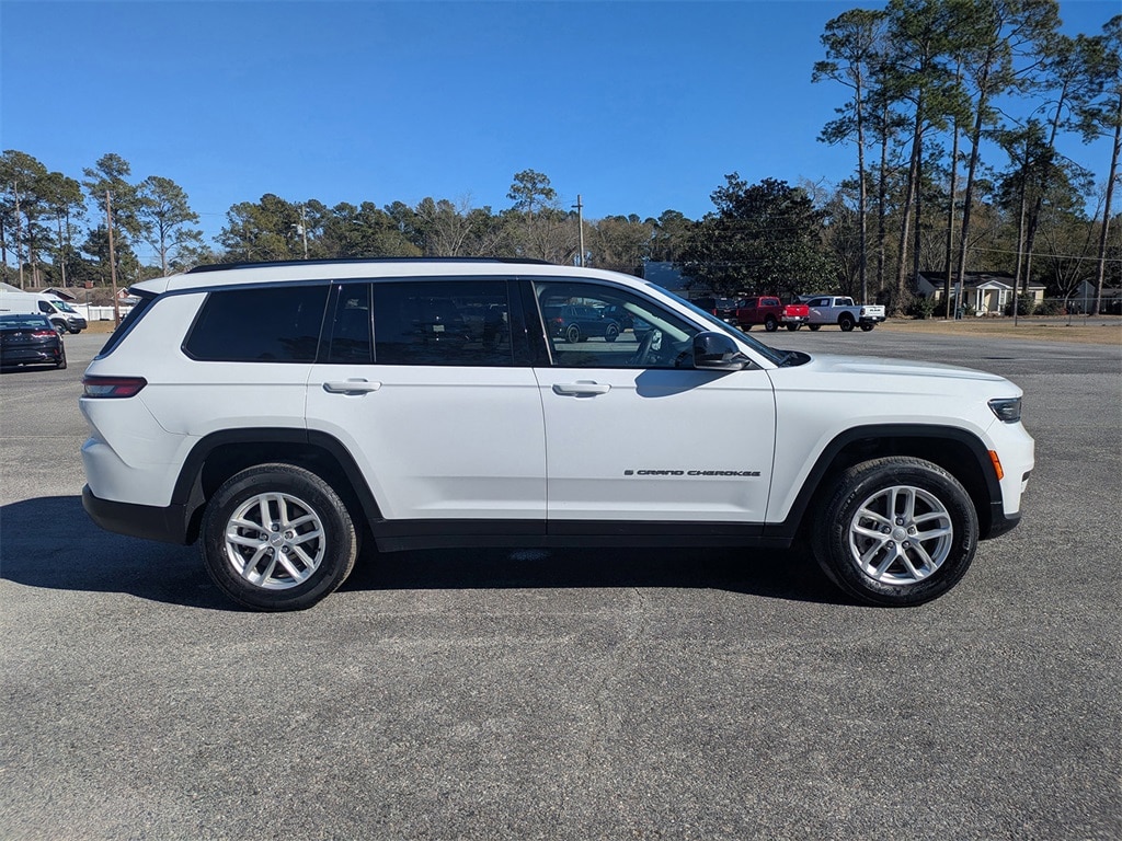 Used 2023 Jeep Grand Cherokee L Laredo SUV