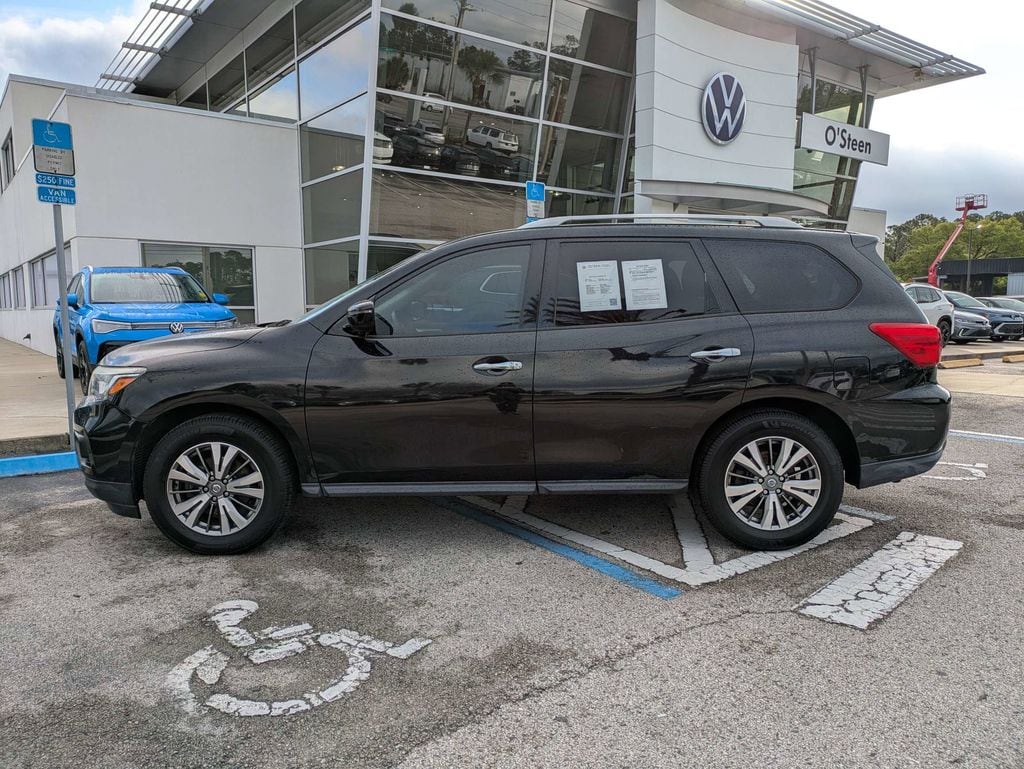 Used 2020 Nissan Pathfinder SV SUV