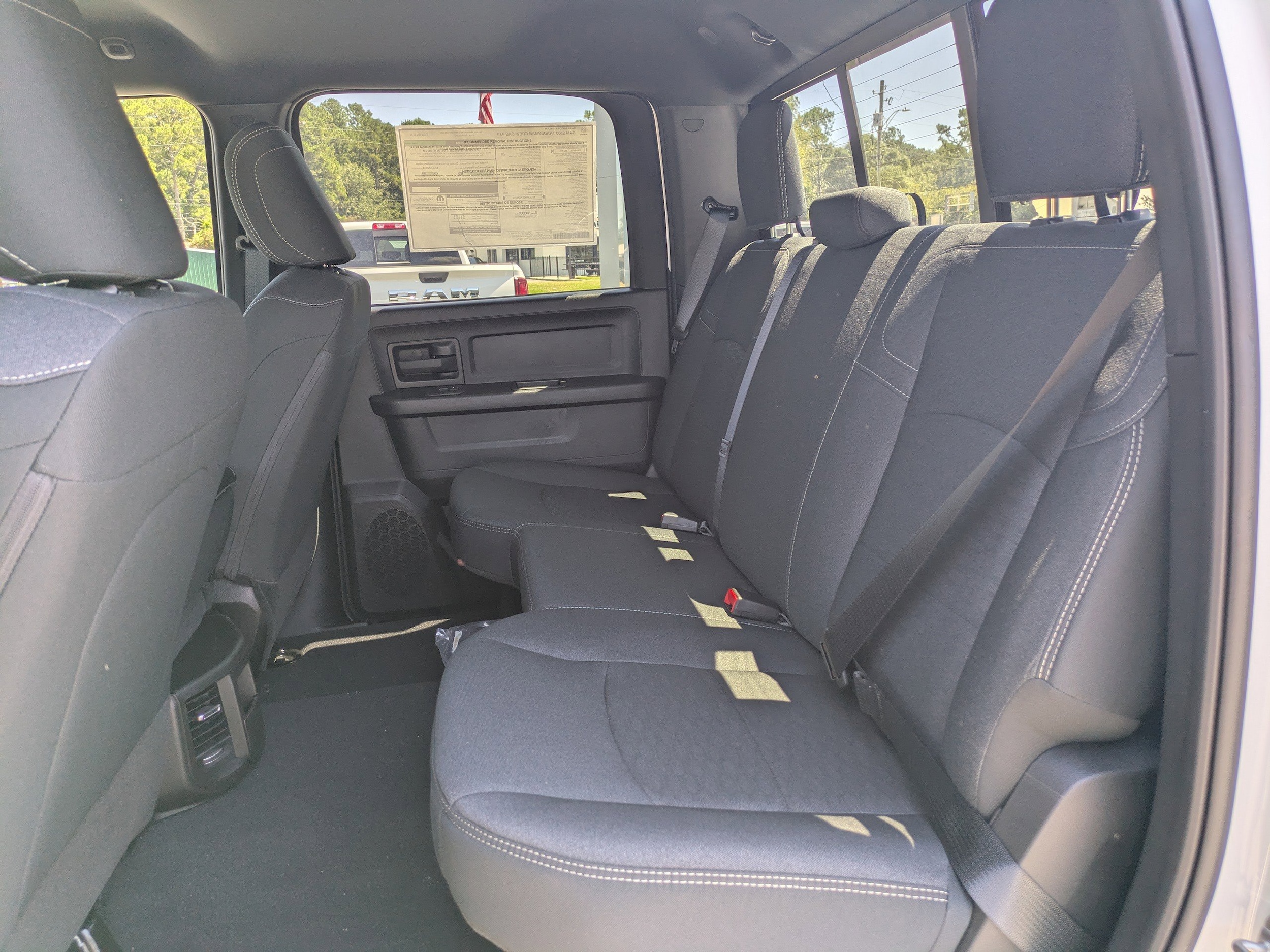 2025 RAM 2500 Tradesman - Photo 14