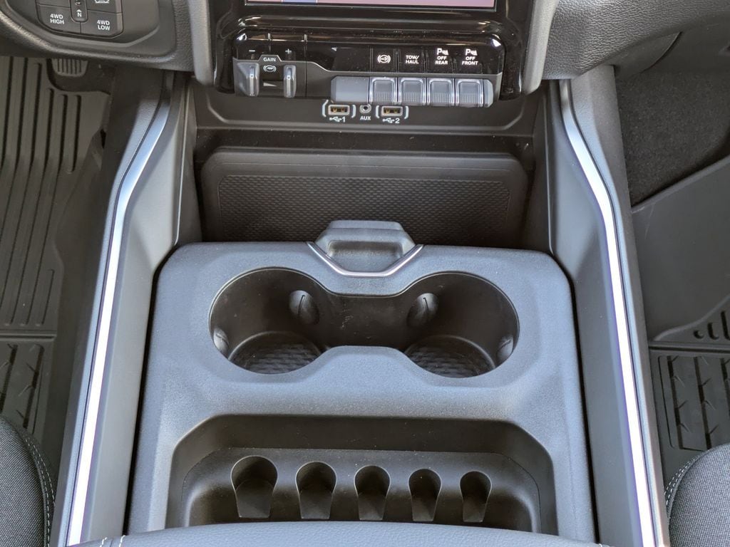 2026 RAM 2500 Big Horn - Photo 23