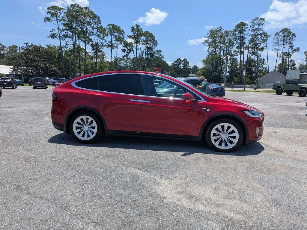 Used 2018 Tesla Model X 75D SUV