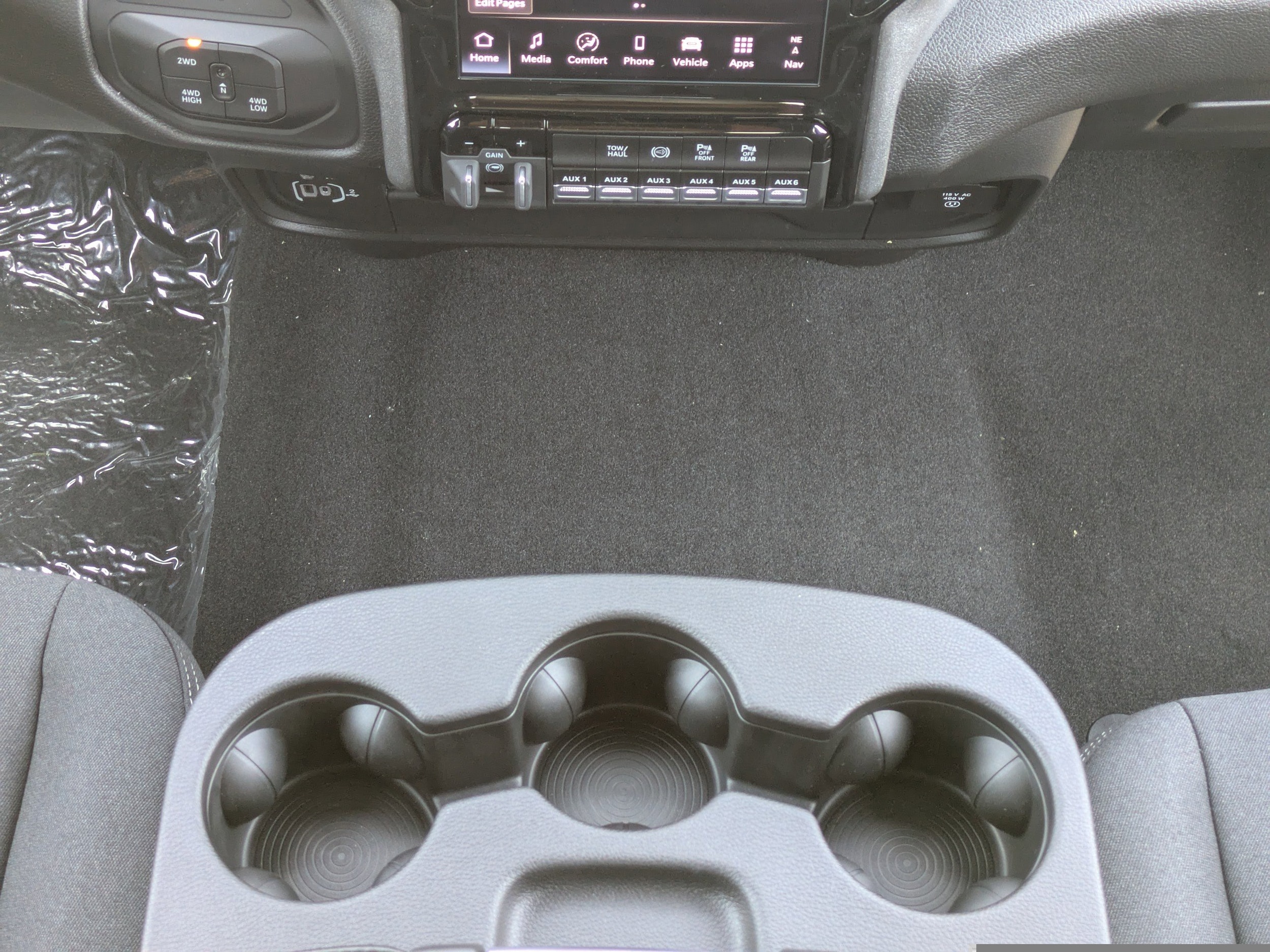 2025 RAM 2500 Tradesman - Photo 20