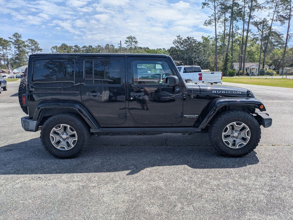 Used 2017 Jeep Wrangler Unlimited Rubicon SUV