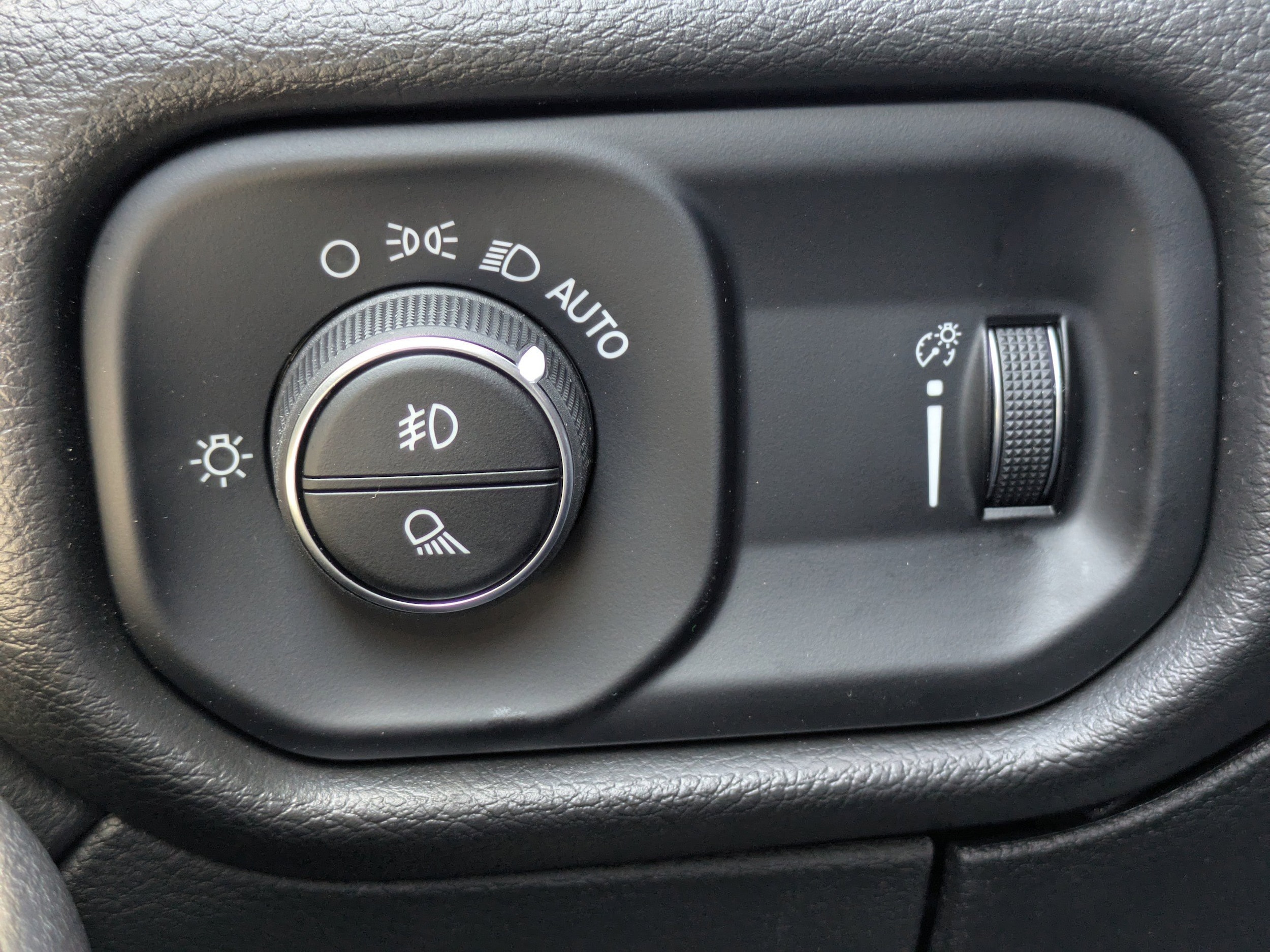 2025 RAM 2500 Tradesman - Photo 27