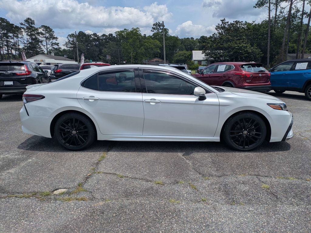Used 2022 Toyota Camry Hybrid XSE Sedan