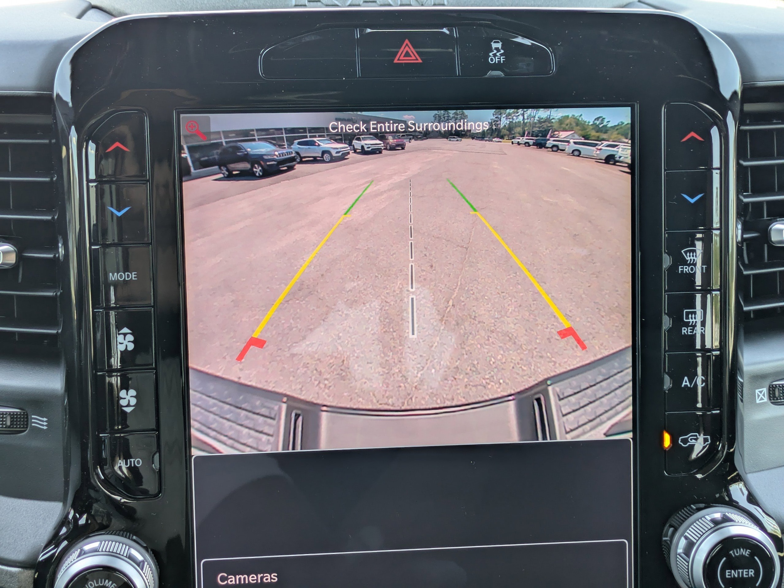 2025 RAM 2500 Tradesman - Photo 21