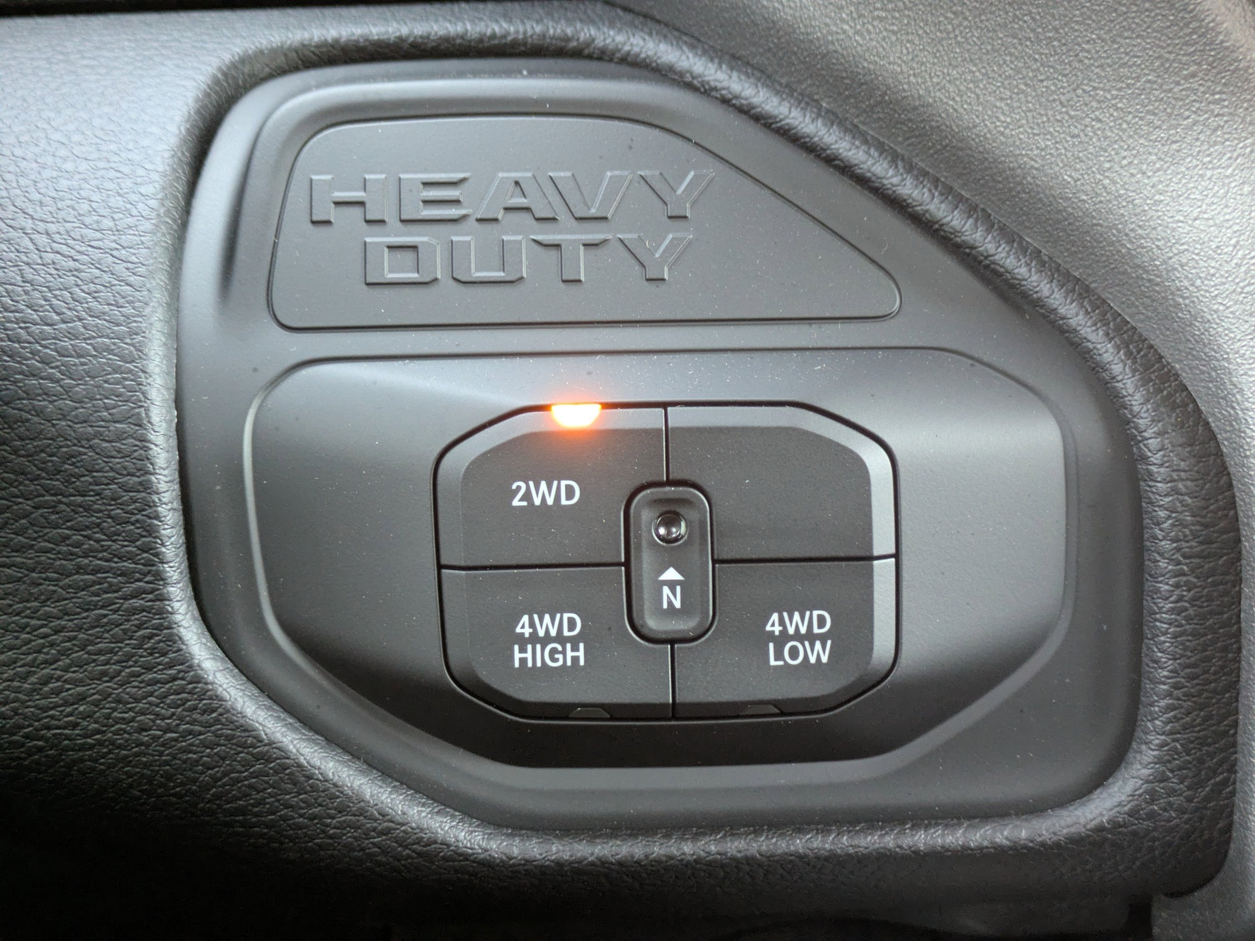 2026 RAM 2500 Laramie - Photo 33