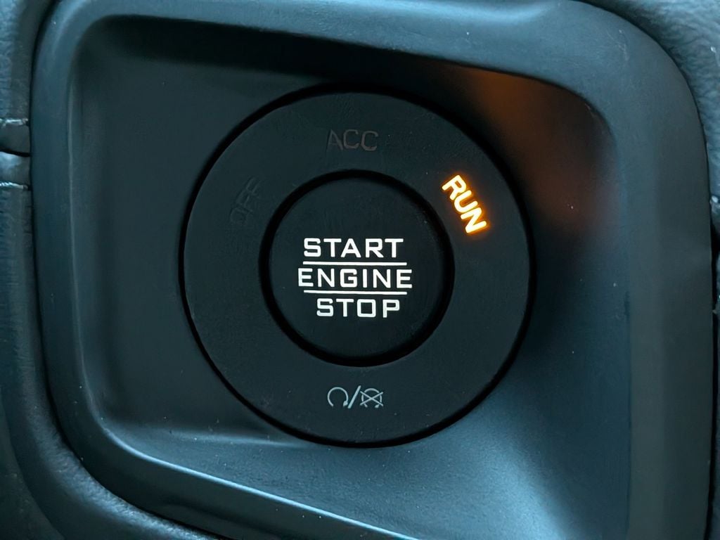 2026 Jeep Wrangler 4-Door Sahara - Photo 32