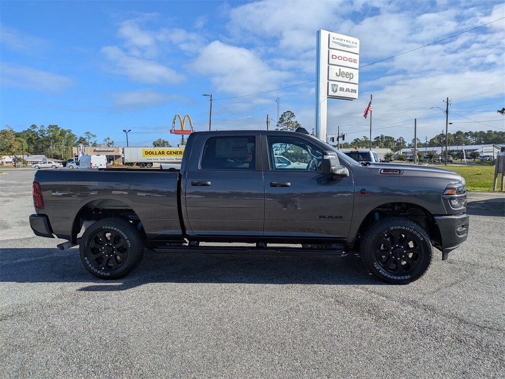 2026 Ram 2500 Big Horn photo 2