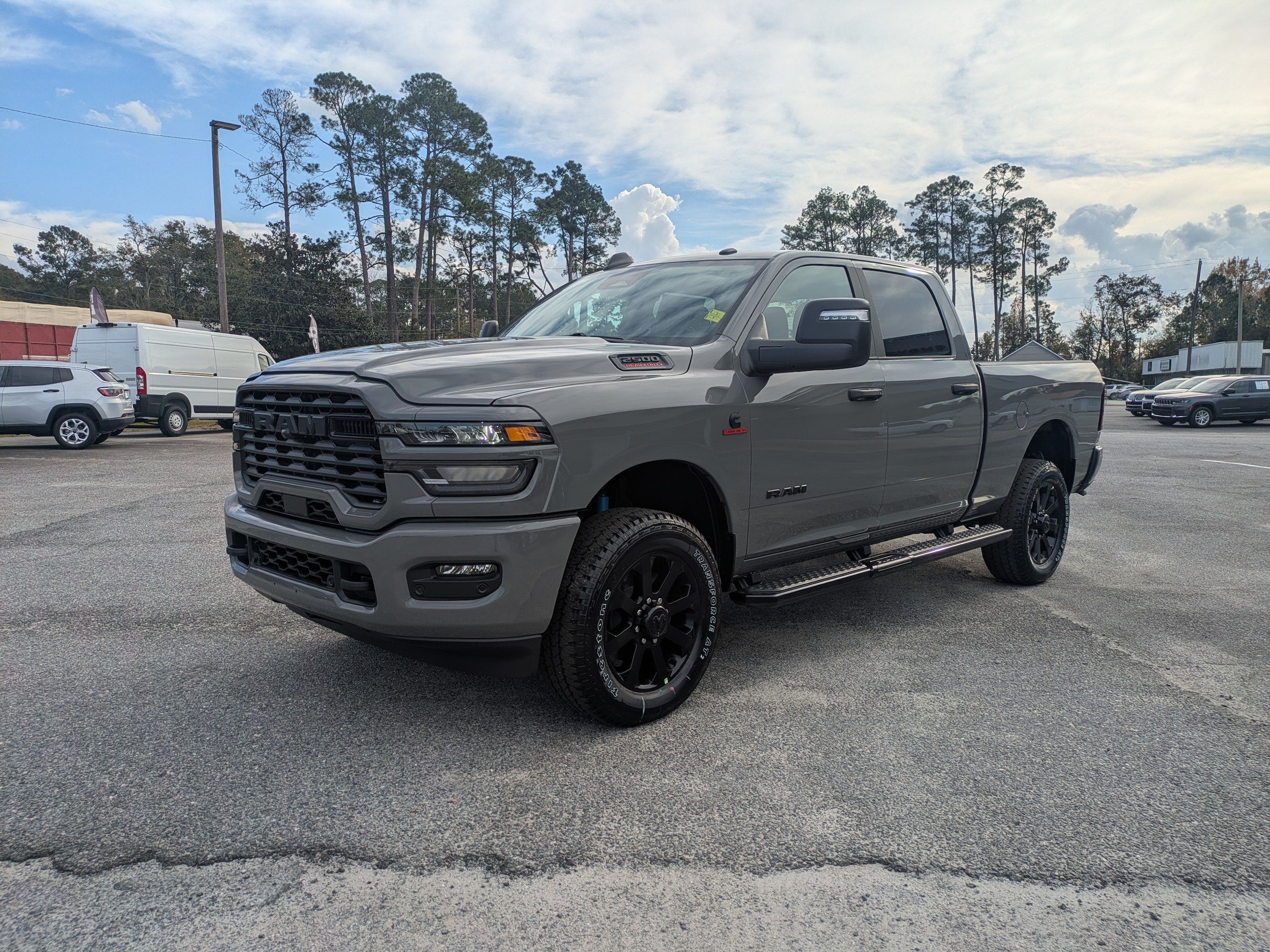 2026 RAM 2500 Big Horn - Photo 9