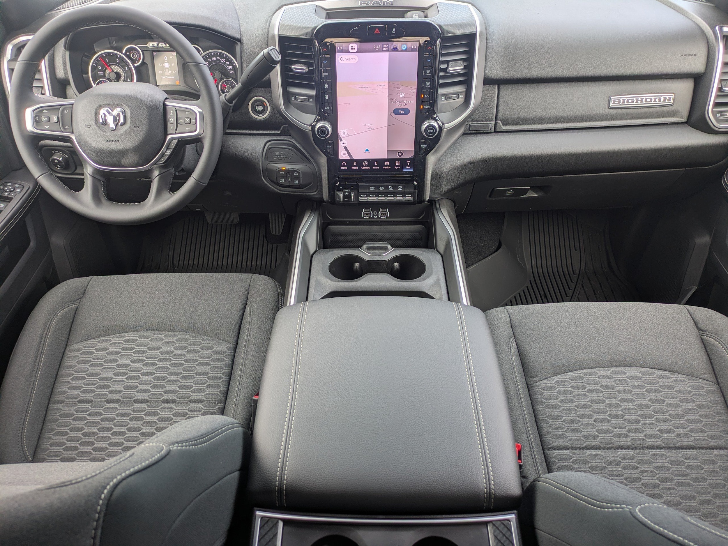 2026 RAM 2500 Big Horn - Photo 17