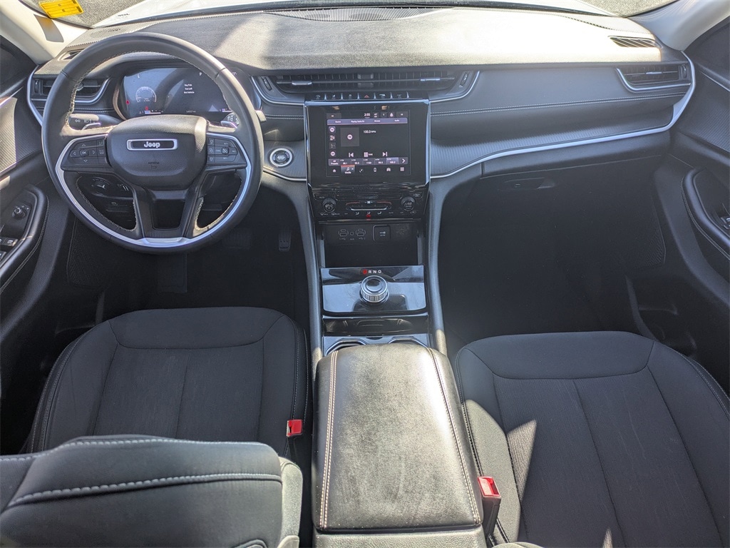 Used 2023 Jeep Grand Cherokee L Laredo SUV