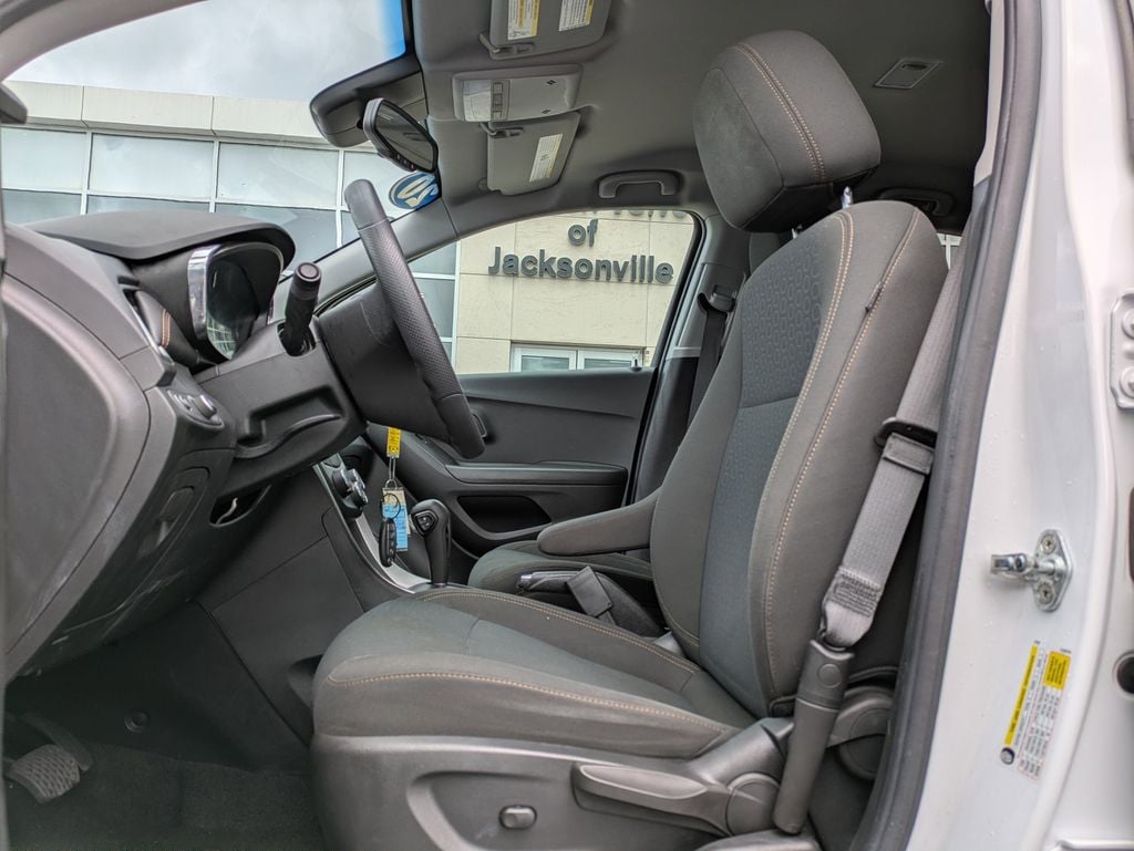 Used 2020 Chevrolet Trax LS with VIN KL7CJKSB9LB322663 for sale in Nashville, GA