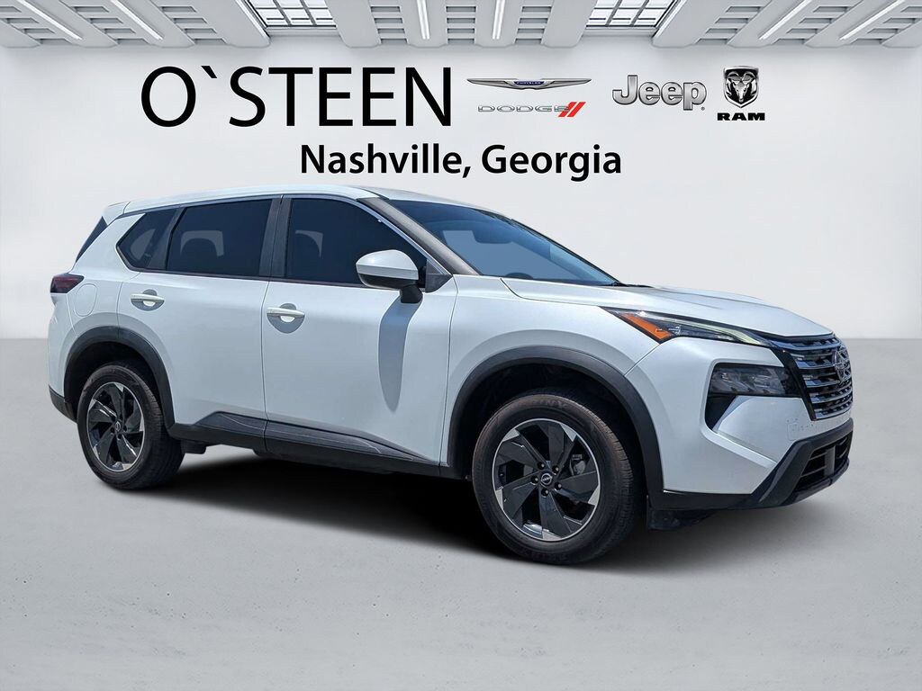 Used 2024 Nissan Rogue SV SUV