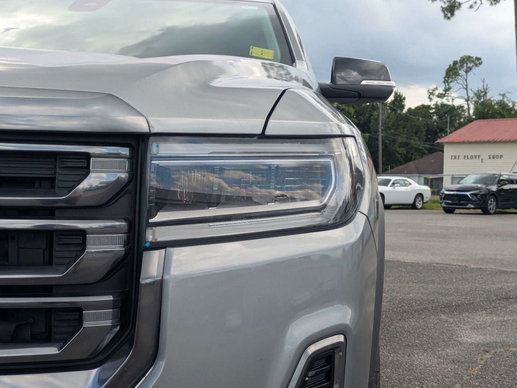 2023 GMC Acadia AT4 - Photo 11