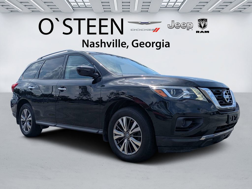 2018 Nissan Pathfinder S 4WD's photo