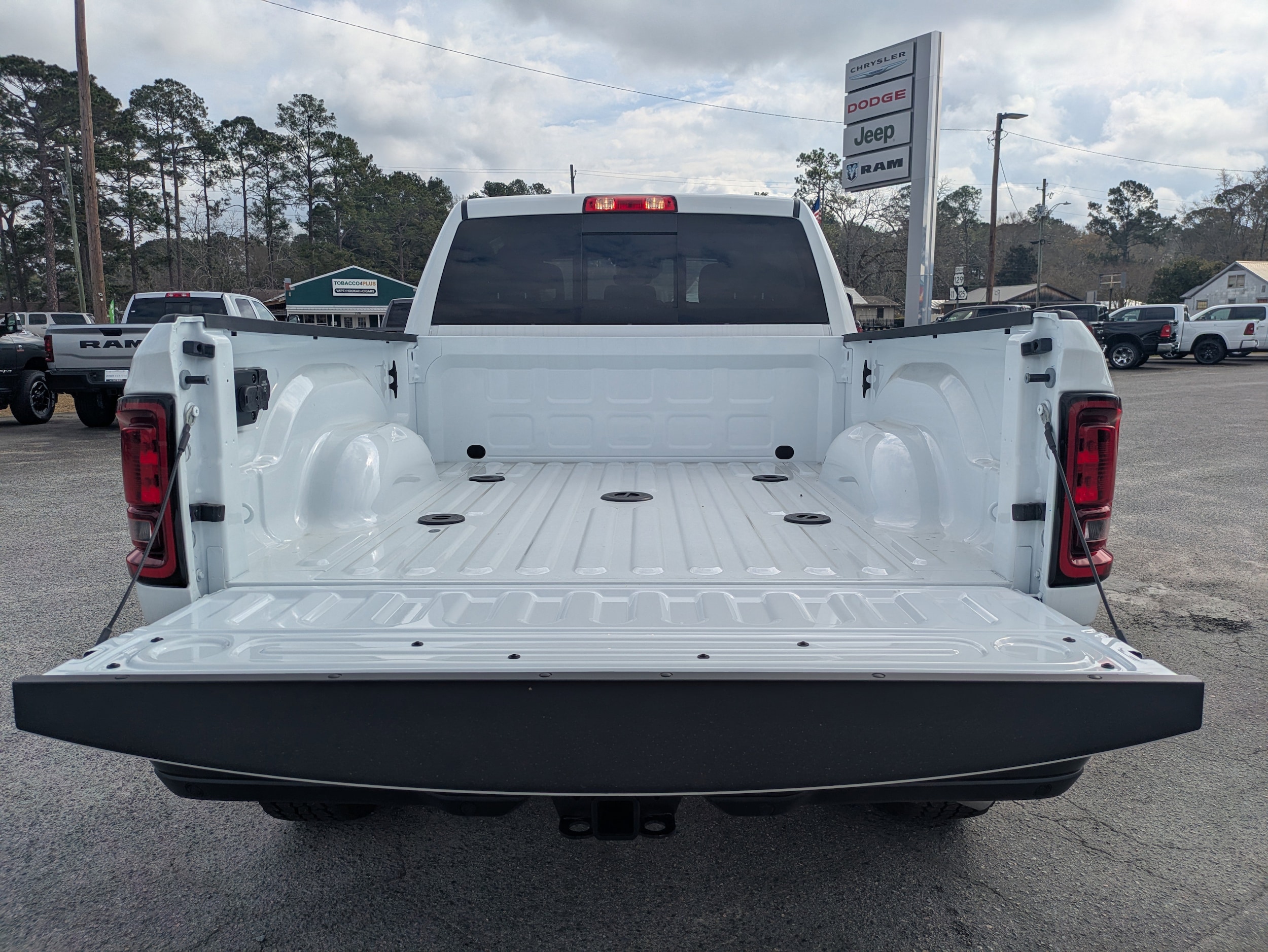 2025 RAM 2500 Tradesman - Photo 13