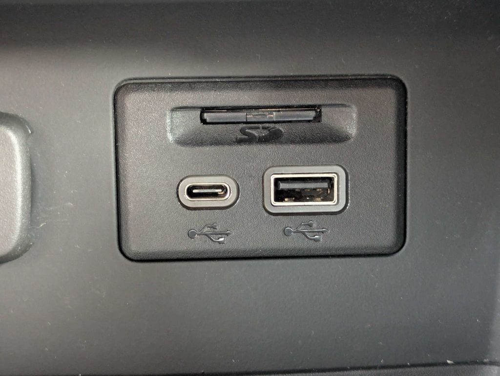 2023 GMC Acadia AT4 - Photo 26