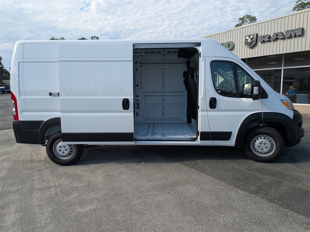 New 2025 Ram ProMaster PROMASTER 2500 TRADESMAN CARGO VAN HIGH ROOF 159' Cargo Van