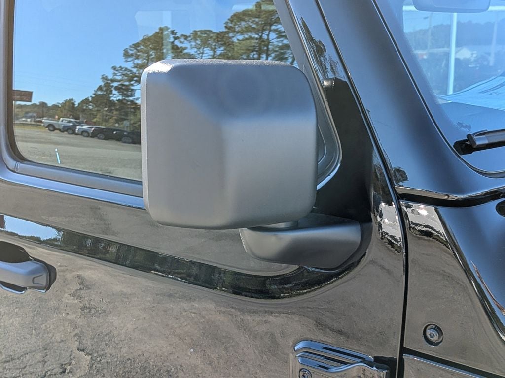 2026 Jeep Wrangler 4-Door Sahara - Photo 12