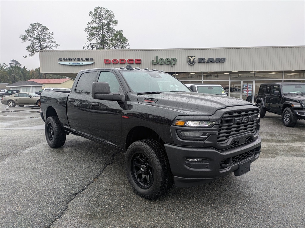 New 2025 Ram 2500 TRADESMAN CREW CAB 4X4 6'4 BOX Pickup