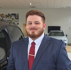 Staff member Jason P from ID_7b7151