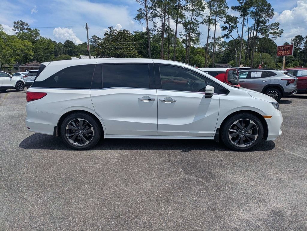 Used 2022 Honda Odyssey Elite Minivan/Van