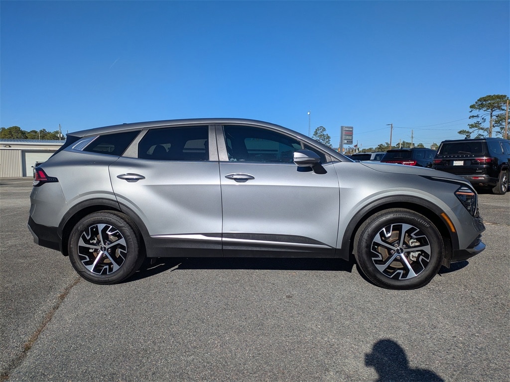 Used 2024 Kia Sportage EX SUV