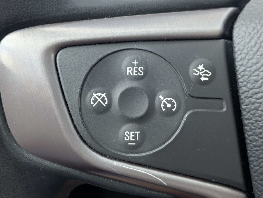 2023 GMC Acadia AT4 - Photo 29