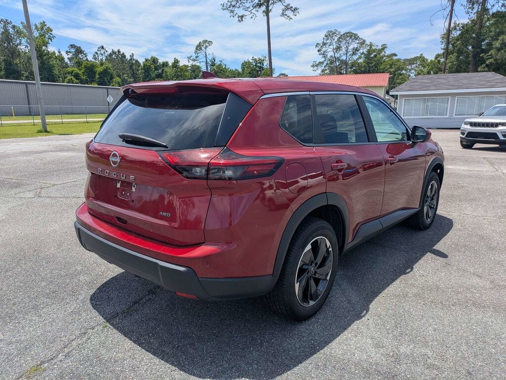 Used 2025 Nissan Rogue SV SUV