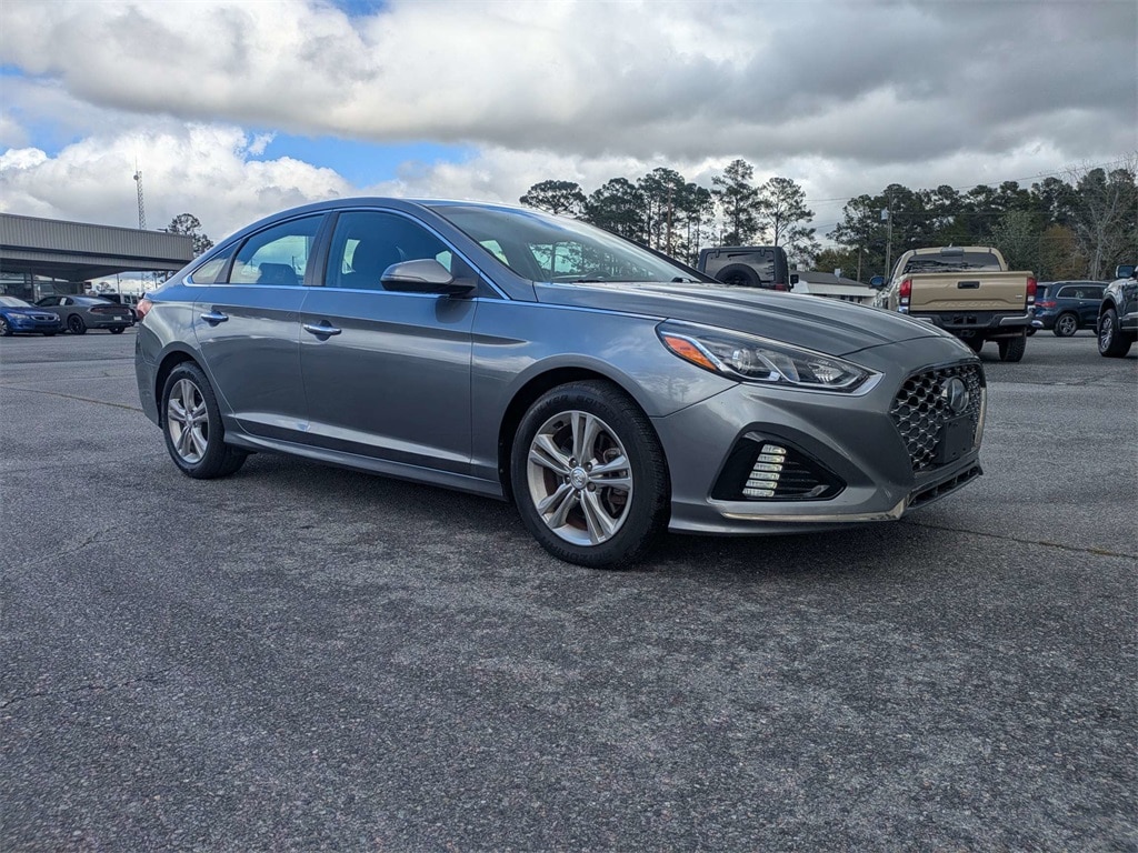 Used 2019 Hyundai Sonata SEL with VIN 5NPE34AF2KH782007 for sale in Nashville, GA