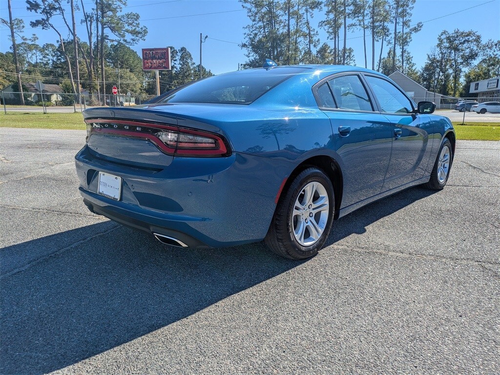 2023 Dodge Charger SXT photo 4
