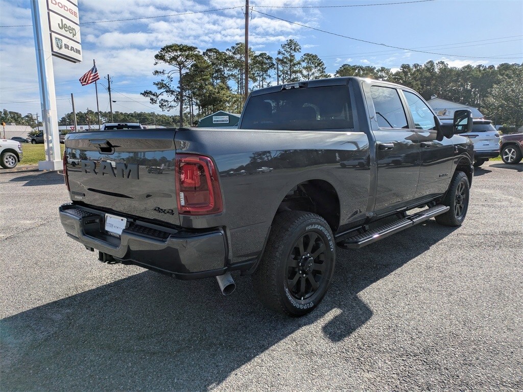 2026 Ram 2500 Big Horn photo 3
