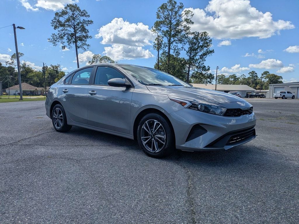 Used 2024 Kia Forte LXS with VIN 3KPF24AD4RE700086 for sale in Nashville, GA
