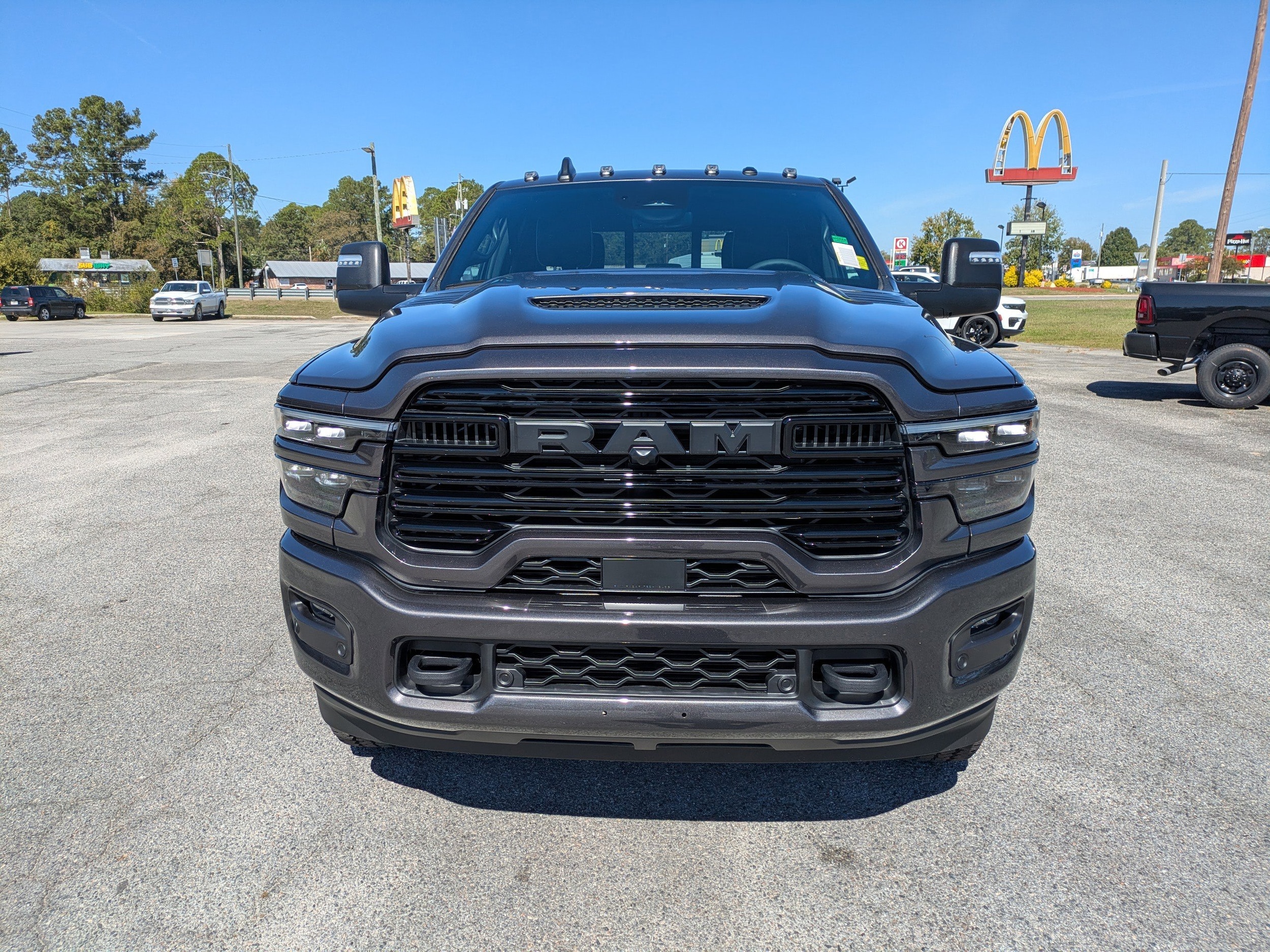 2026 RAM 2500 Laramie - Photo 10