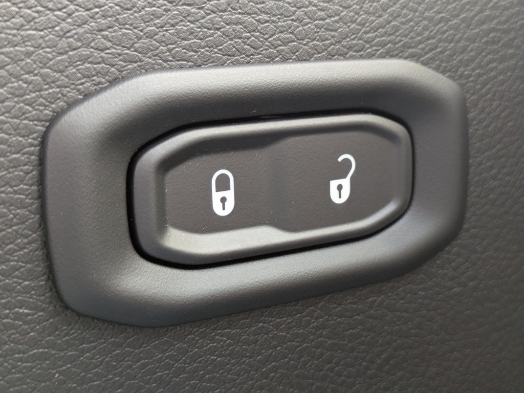 2026 Jeep Wrangler 4-Door Sport - Photo 24