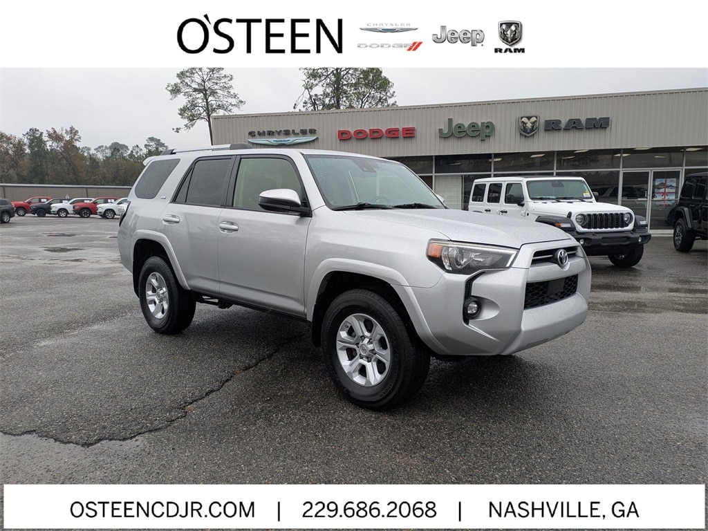 2021 Toyota 4Runner SR5's photo
