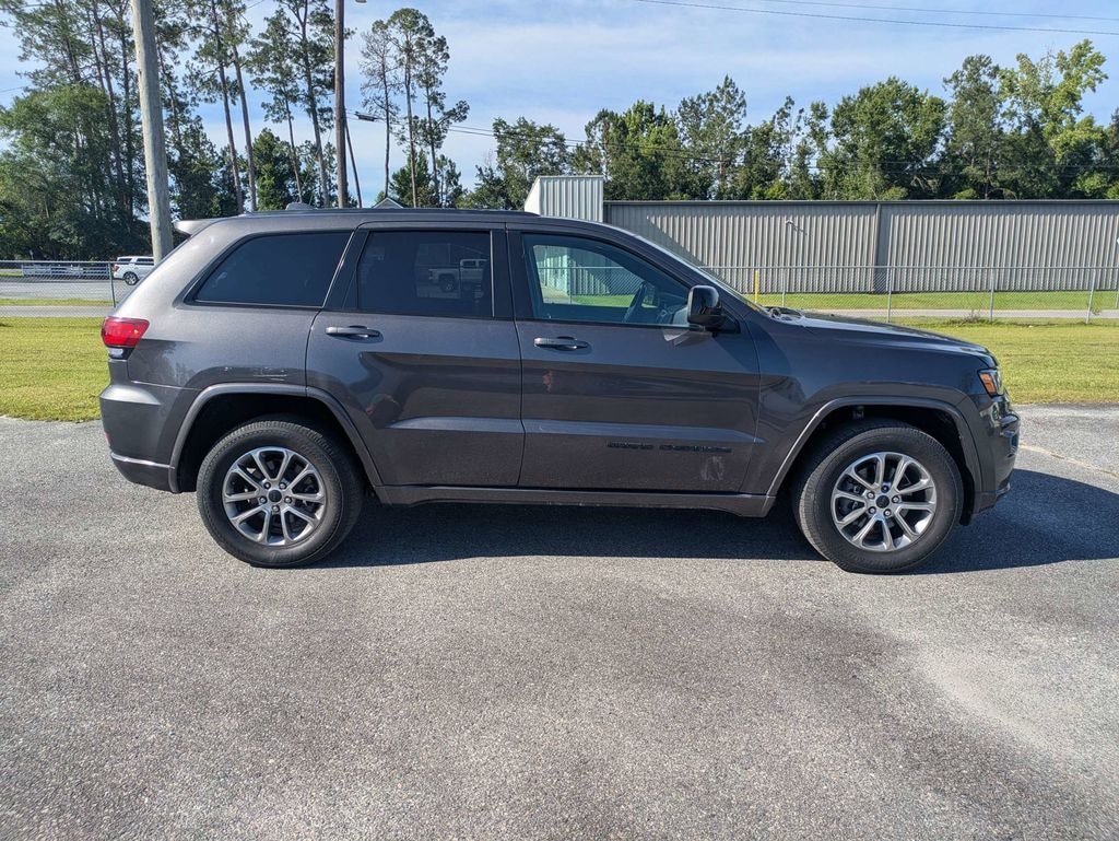 Used 2019 Jeep Grand Cherokee Altitude SUV