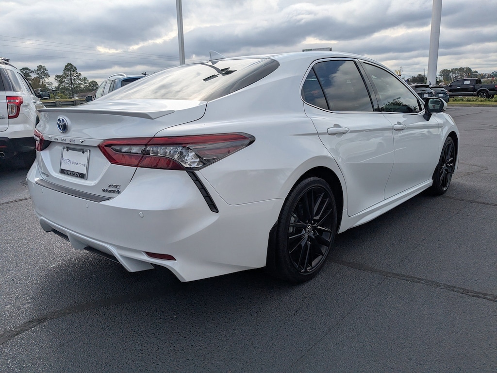 Used 2023 Toyota Camry Hybrid XSE Sedan