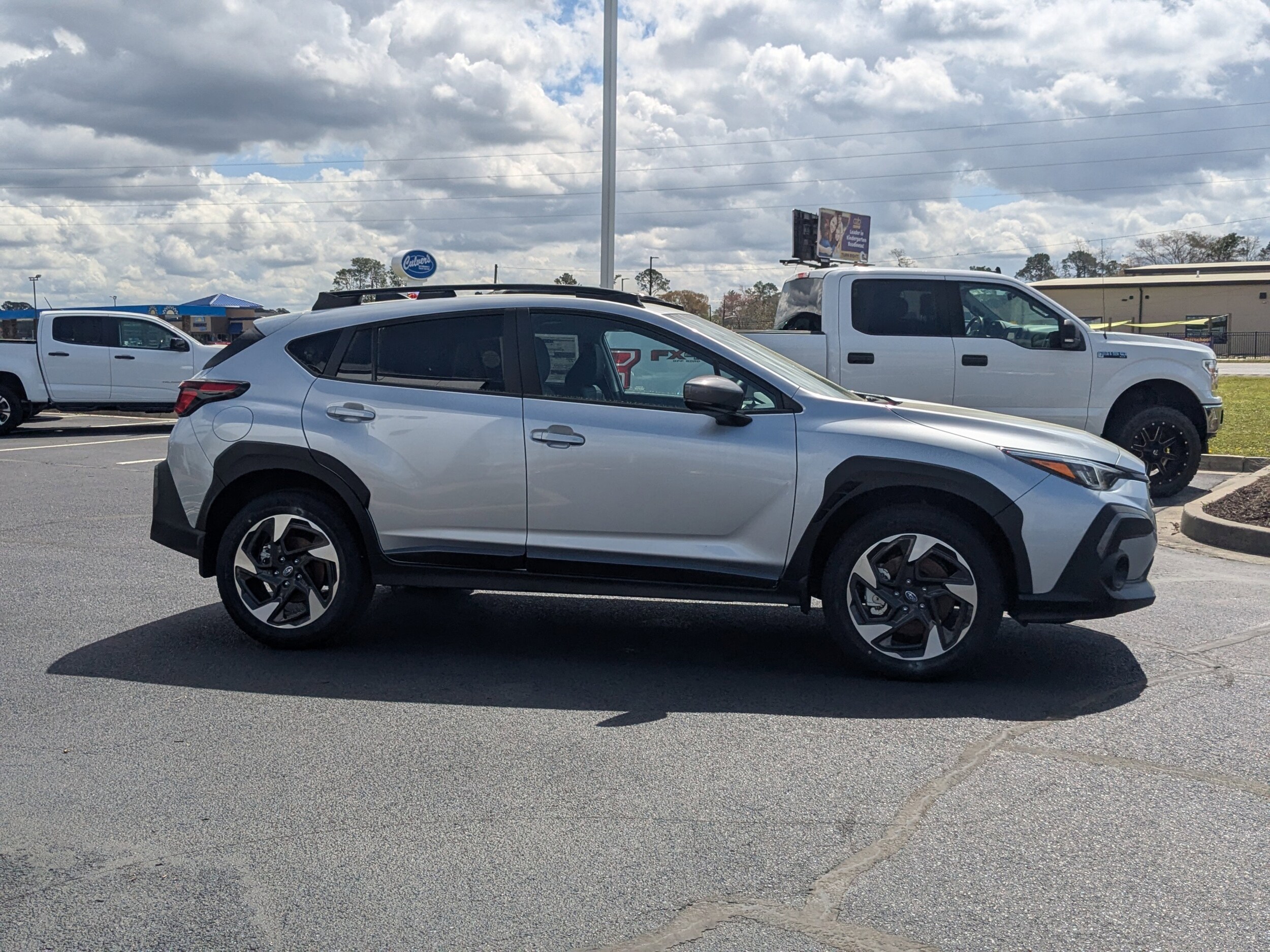 2025 Subaru Crosstrek Limited photo 4